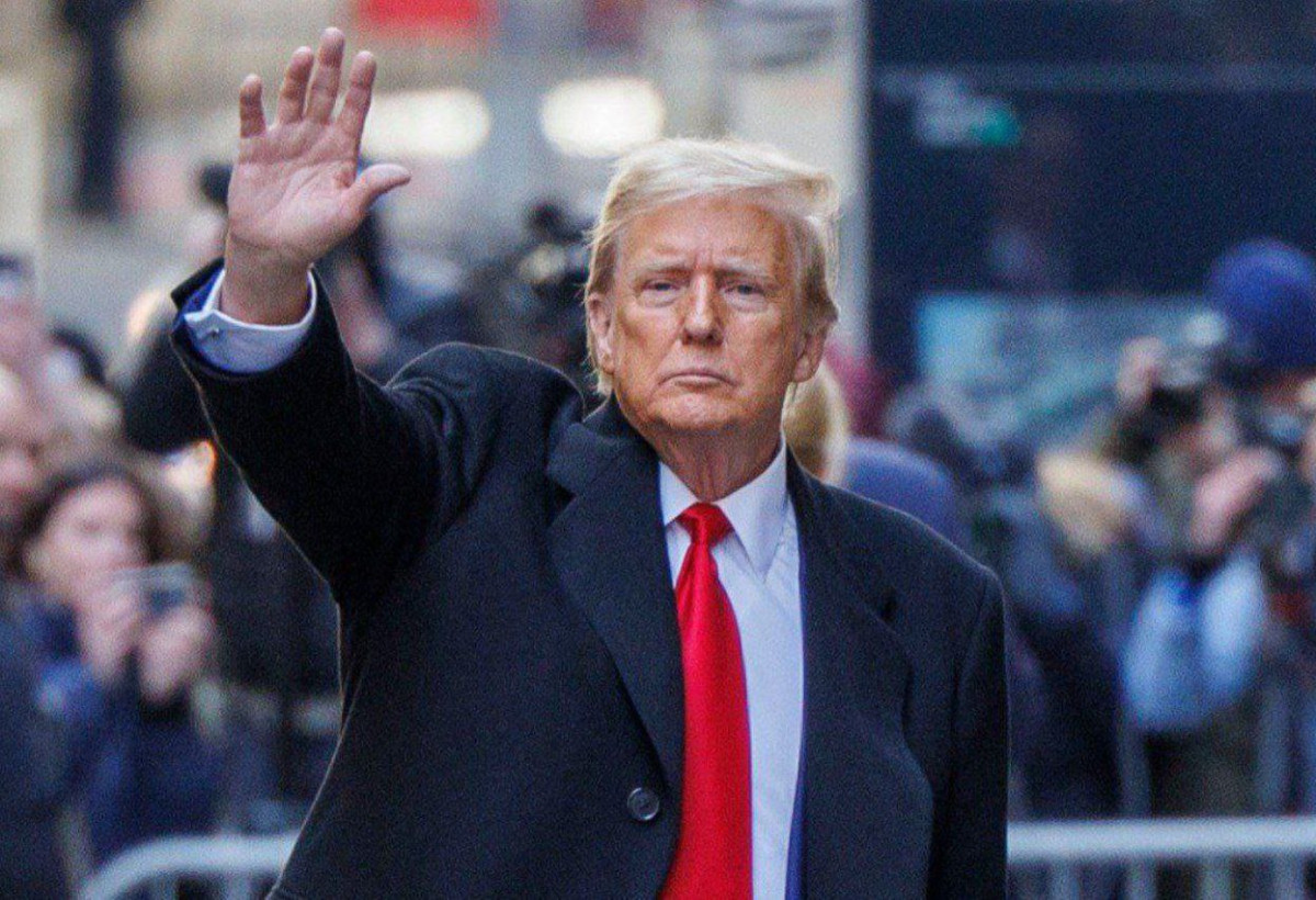 Donald Trump'tan Şok Açıklama: Ukrayna Devlet Başkanı'na Rusya'ya Toprak Vermesi Çağrısı